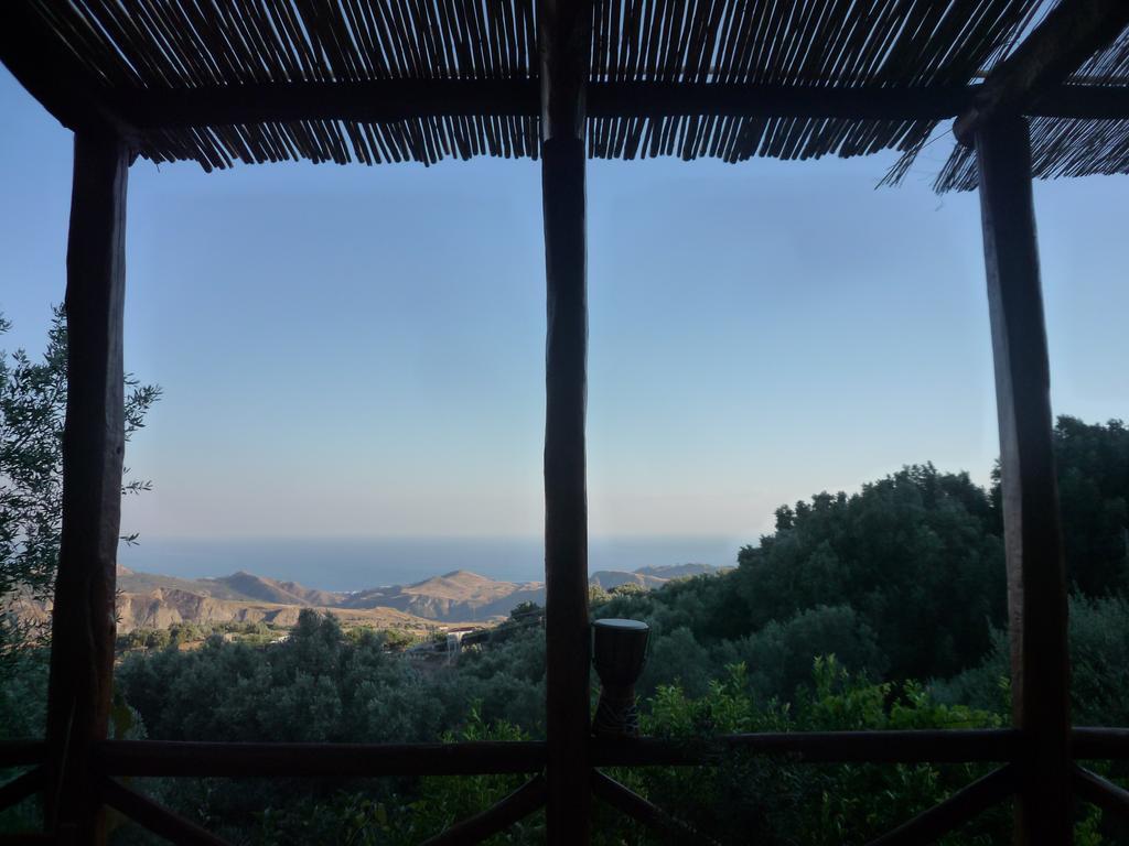 San Pantaleone Rocca Del Vento B&B 외부 사진
