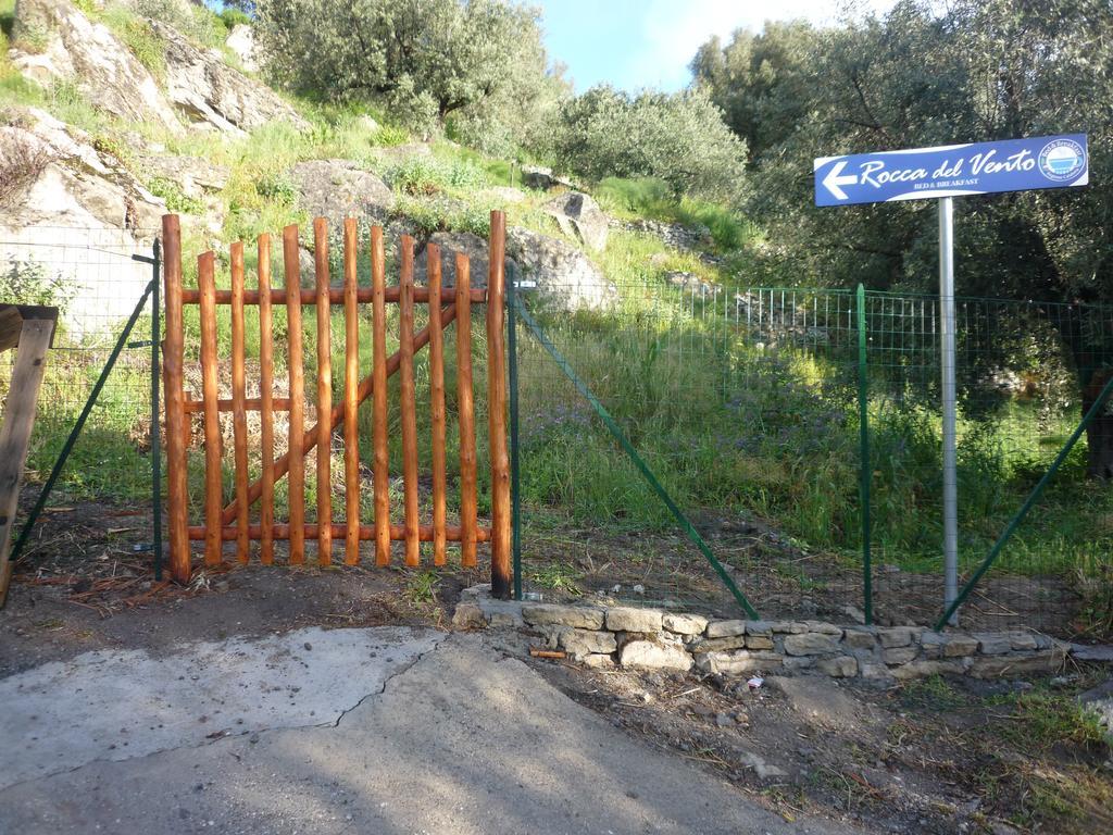 San Pantaleone Rocca Del Vento B&B 외부 사진