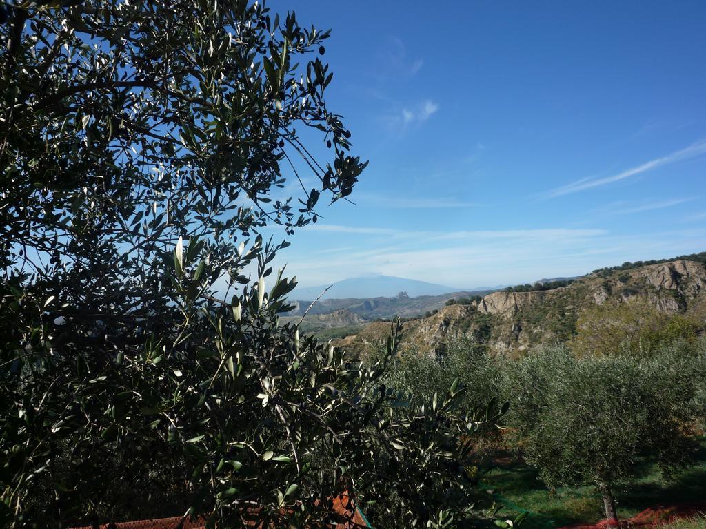 San Pantaleone Rocca Del Vento B&B 외부 사진