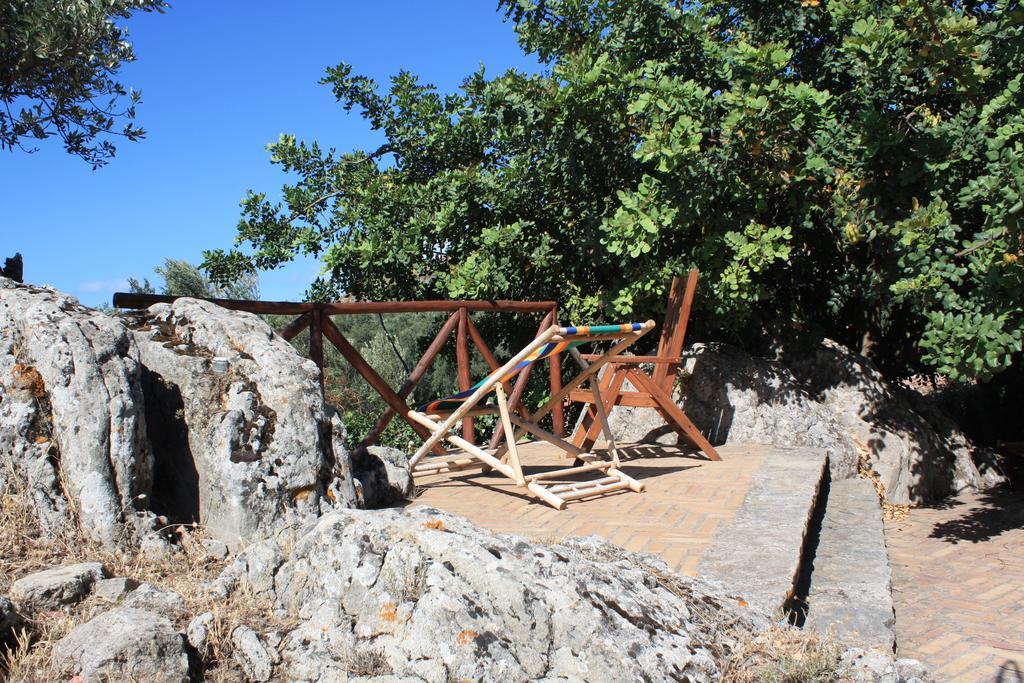 San Pantaleone Rocca Del Vento B&B 외부 사진