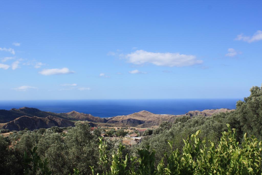 San Pantaleone Rocca Del Vento B&B 외부 사진